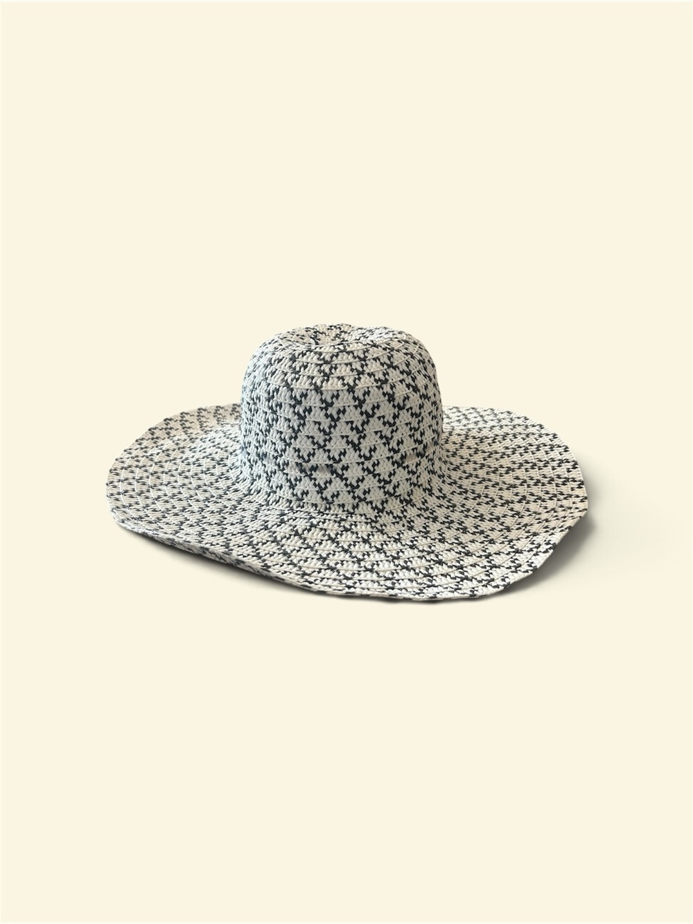 Black and White Patterned Wide Brim Sun Hat
